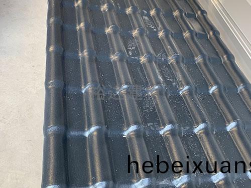 普(pu)通料(liao)四層(ceng)樹(shu)脂瓦