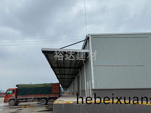 鋼結構簡易(yi)棚(peng)