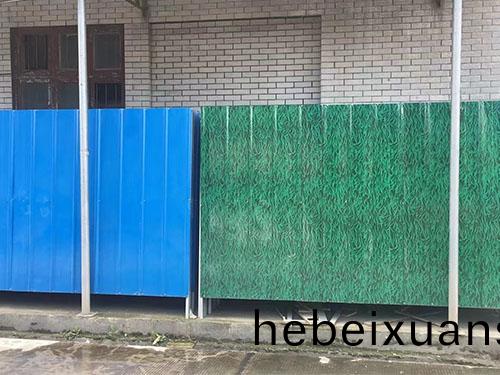 綵(cai)鋼(gang)瓦